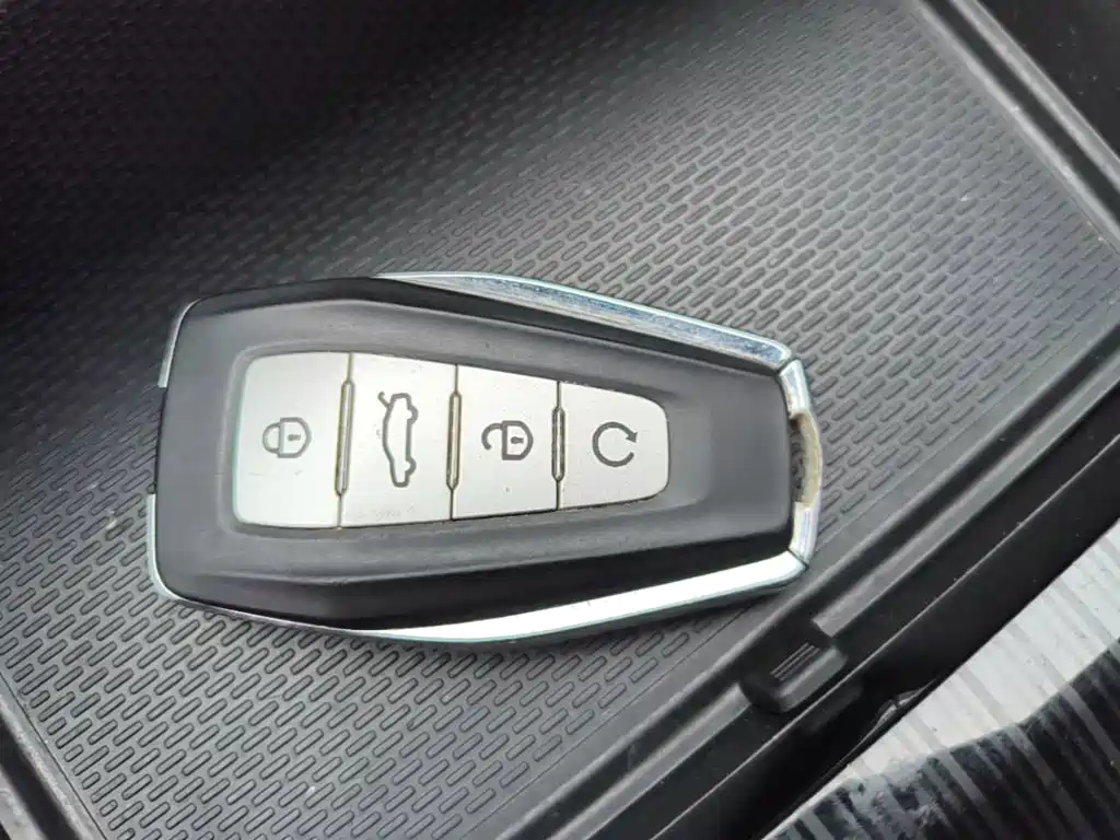 Geely Xingyue L — миниатюра 9