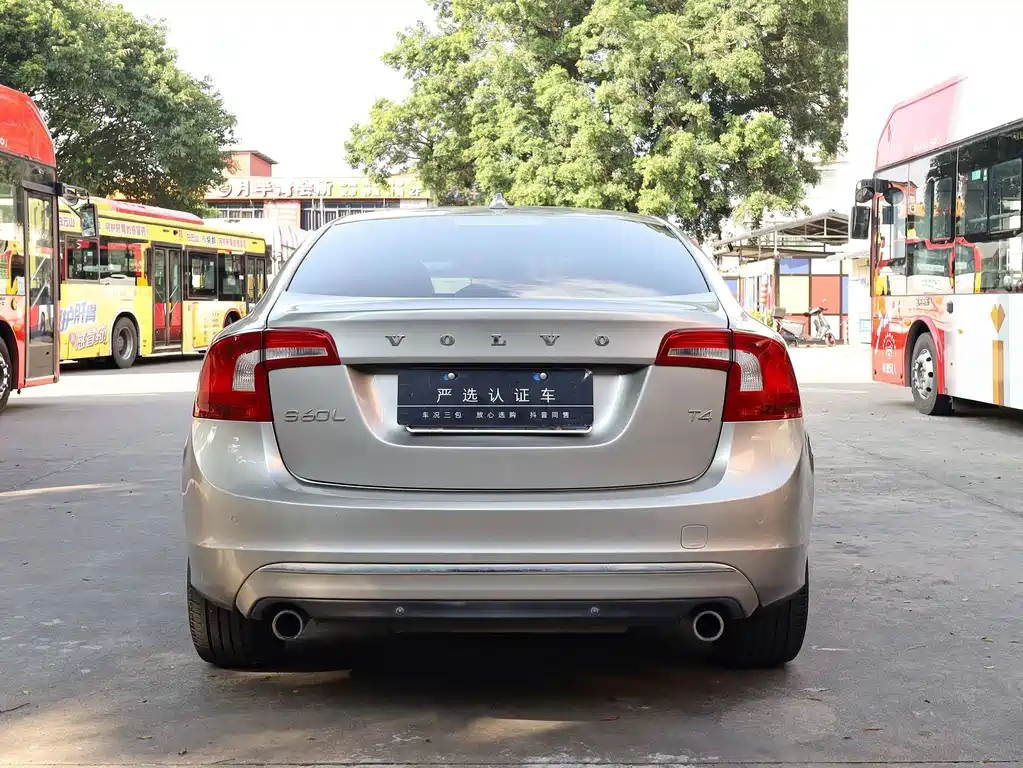 Volvo S60 — миниатюра 8