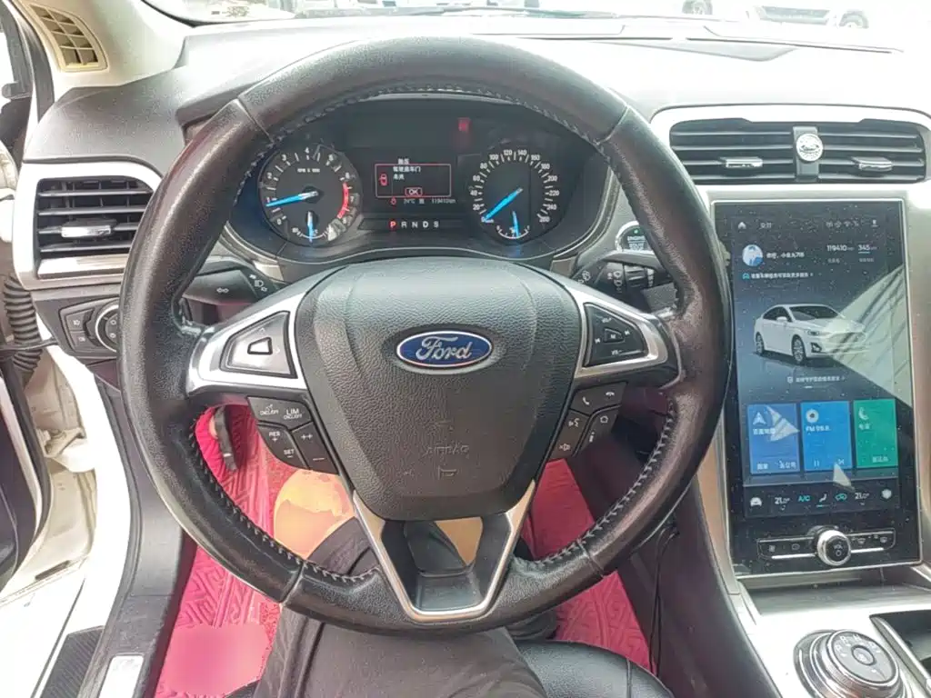 Ford Mondeo — миниатюра 11