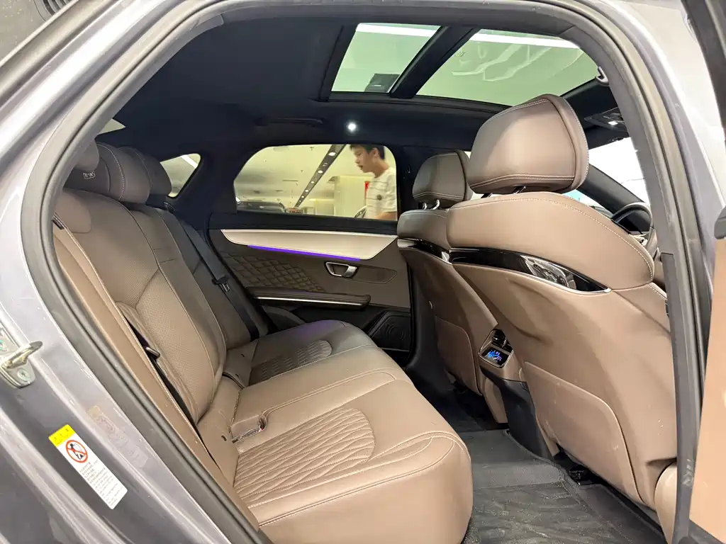BYD Han — миниатюра 12