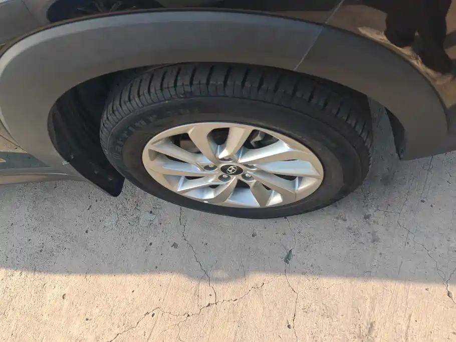 Hyundai Tucson — миниатюра 6