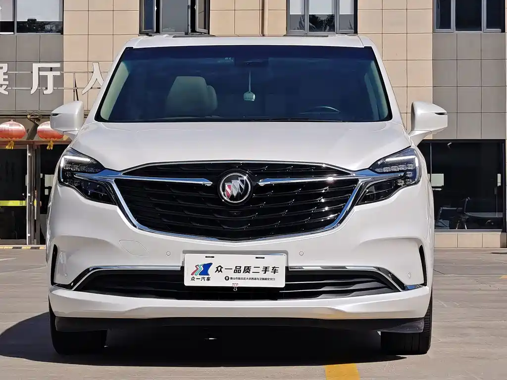 Buick GL8 — миниатюра 2