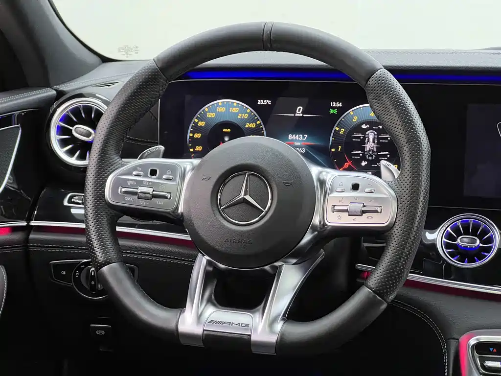 Mercedes-Benz AMG GT — миниатюра 23
