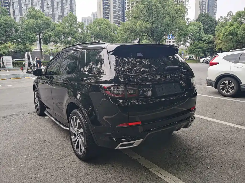 Land Rover Discovery Sport — миниатюра 13