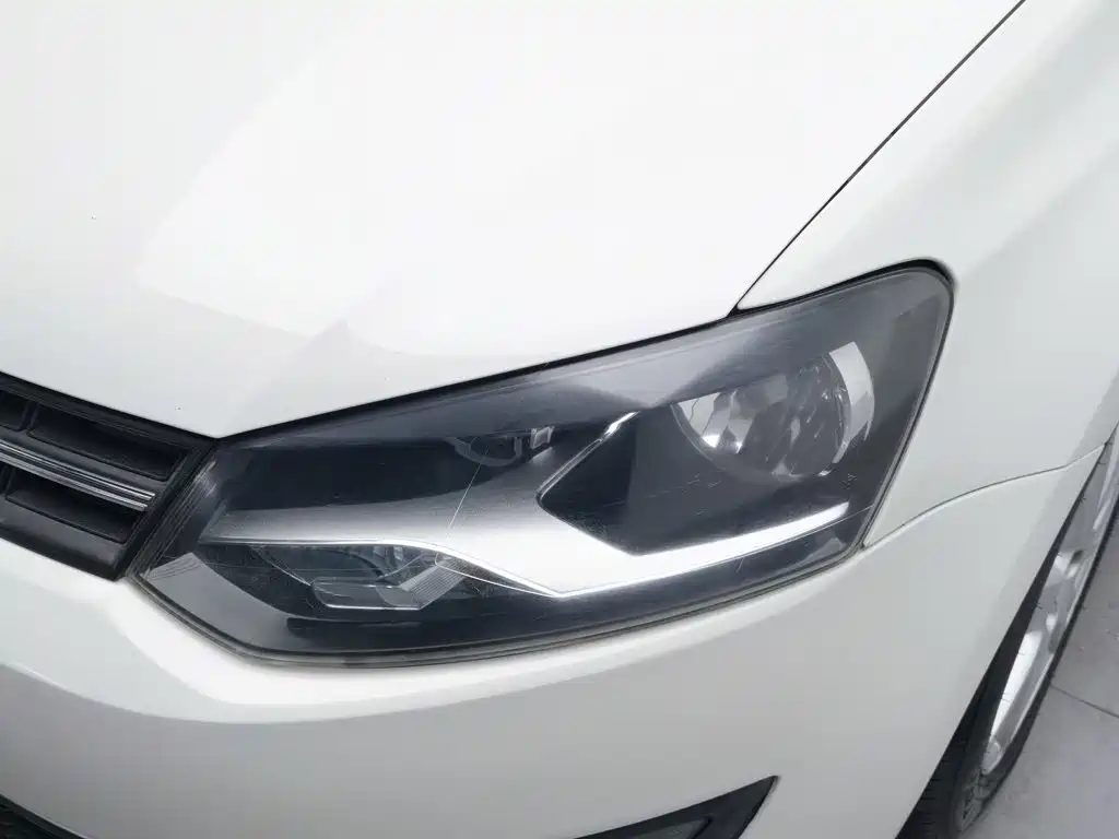 Volkswagen Polo — миниатюра 7