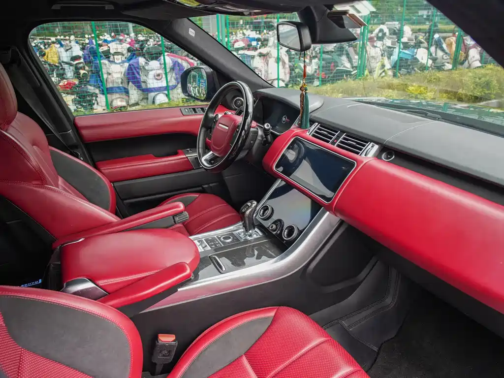 Land Rover Sport — миниатюра 9