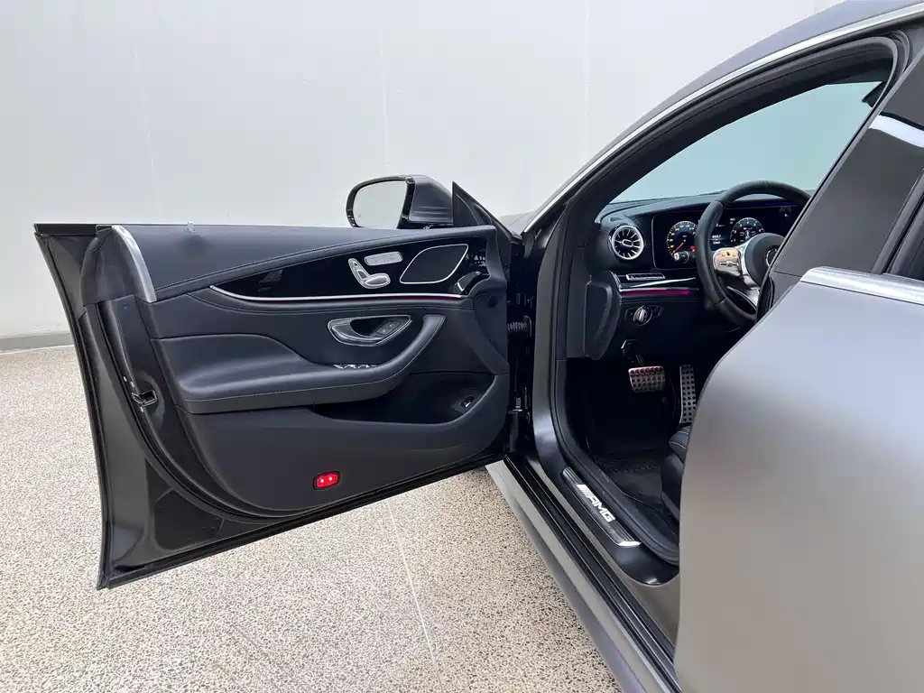 Mercedes-Benz AMG GT — миниатюра 14