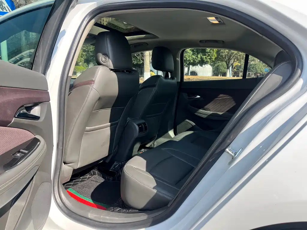 CHEVROLET MAI RUIBAO