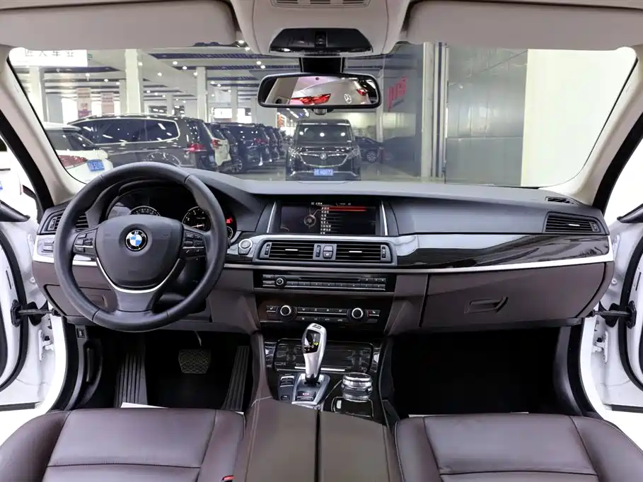 BMW 5 Series 5 2017 525Li Luxury