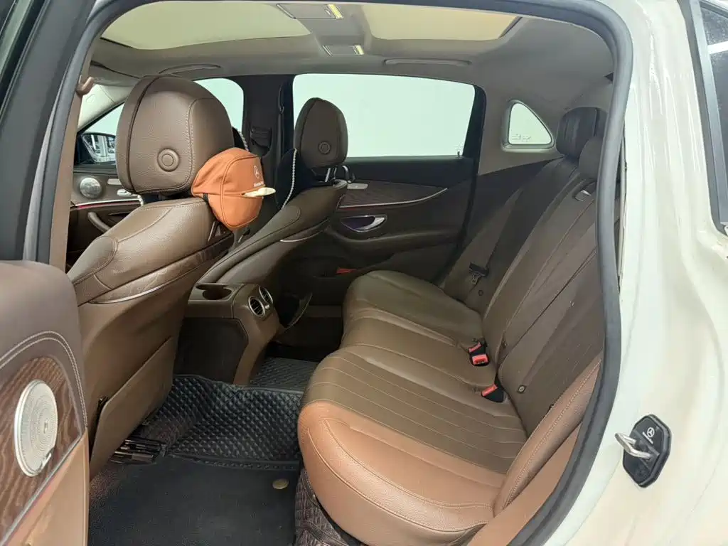 Mercedes-Benz E-Class E 2020 E 300 L Fashion