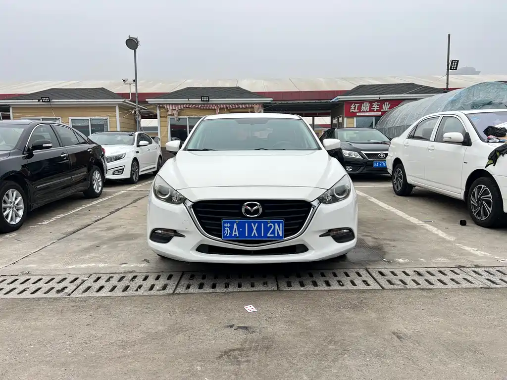 Mazda 3 Axela 2018