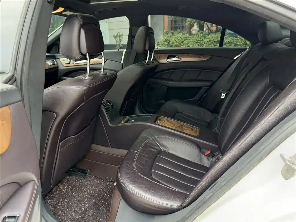 Mercedes-Benz CLS 2012 CLS 300 CGI
