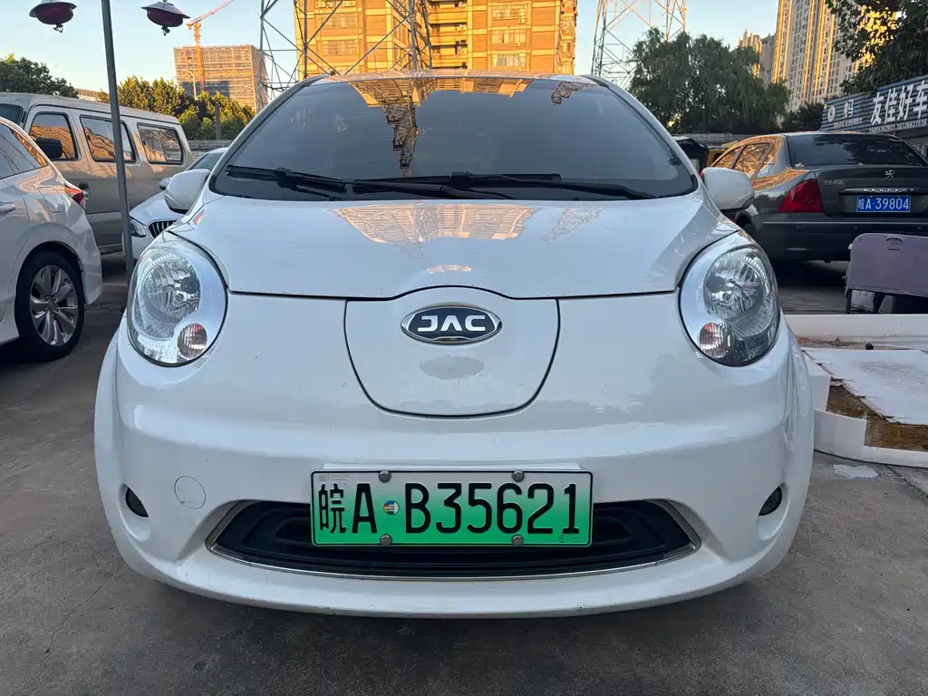 JAC JAC iEV6E — миниатюра 2