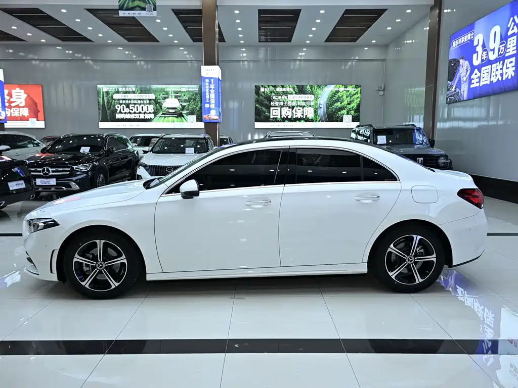 MERCEDES-BENZ A CLASS