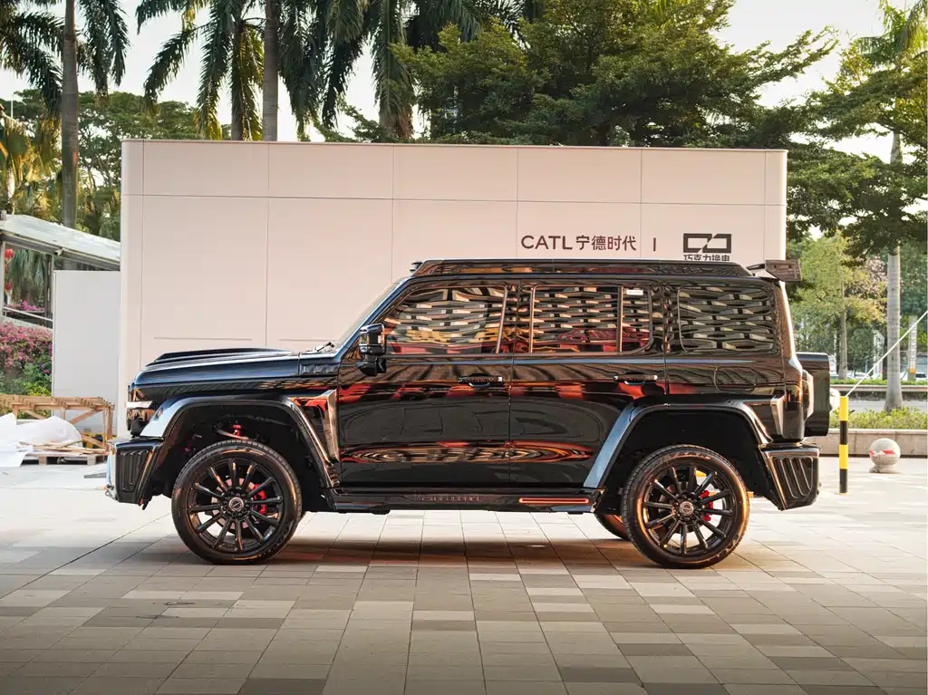 CROSSPEED CO CREATION TANK 300