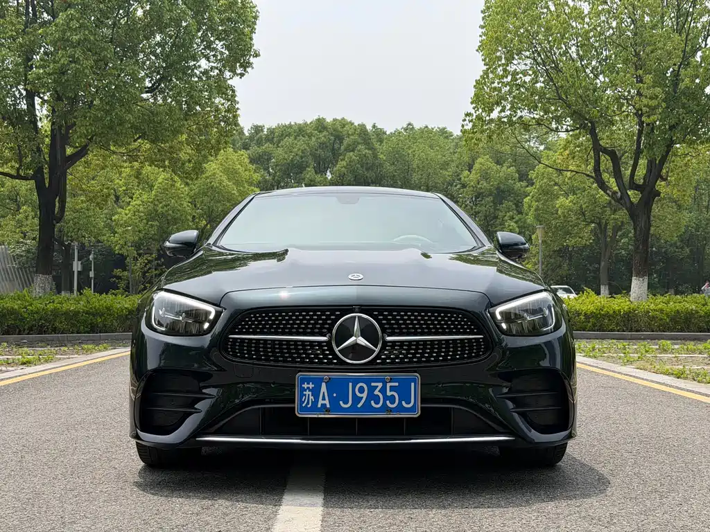 Mercedes-Benz E-Class (Import) — миниатюра 2