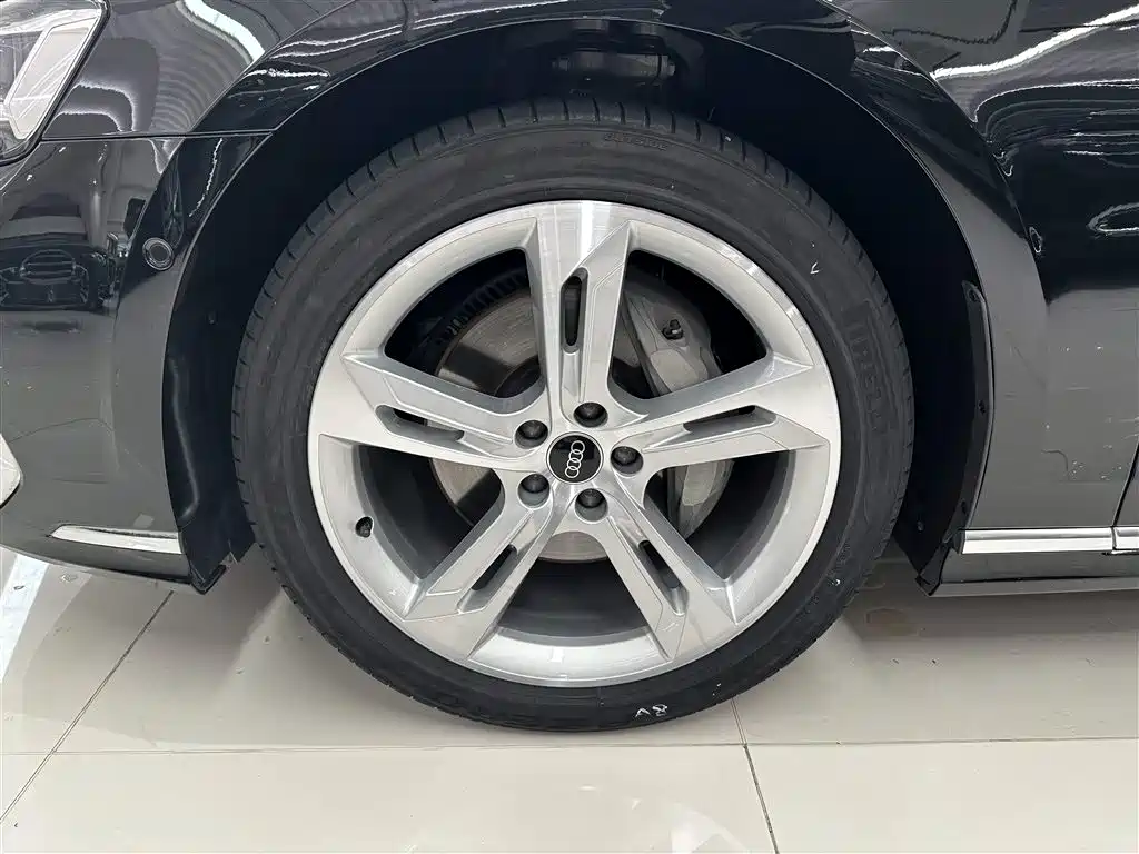 Audi A8 2023 A8L 50 TFSI quattro