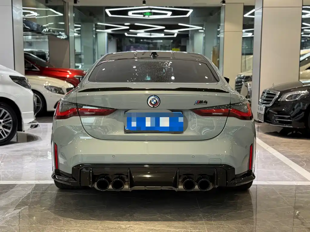BMW M4 2023 M4 M xDrive