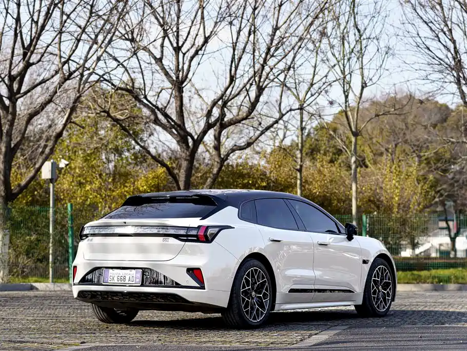 ZEEKR EXTREME KRYPTON 001