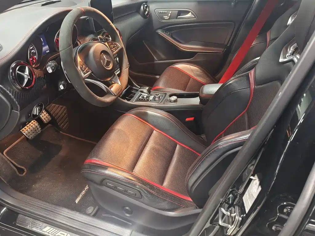 MERCEDES-BENZ A CLASS AMG