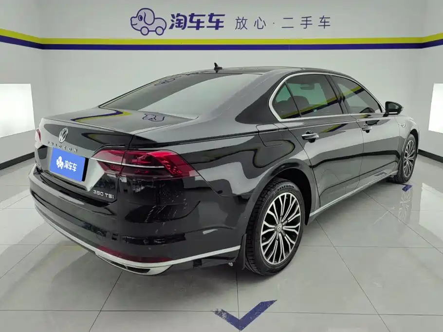 Volkswagen Phideon — миниатюра 3