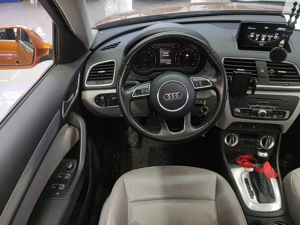 Audi Q3 — миниатюра 11