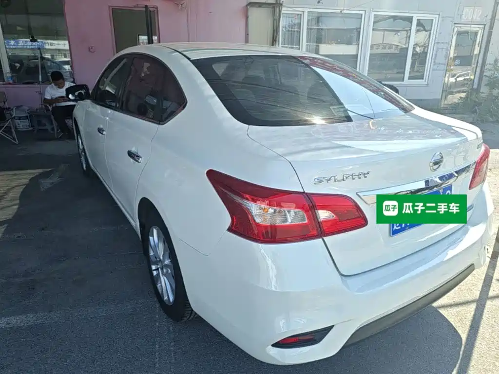 Nissan Sylphy — миниатюра 5