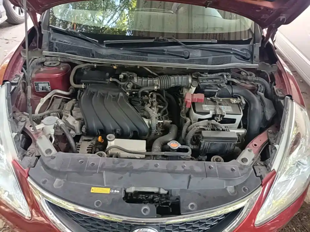 Nissan Tiida — миниатюра 20