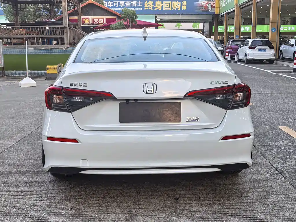 Honda Civic — миниатюра 5