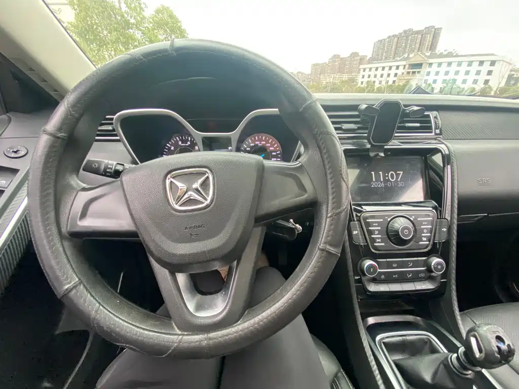 JIANGLING YUSHENG S330