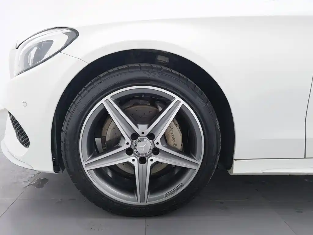 Mercedes-Benz C-Class (Import) — миниатюра 17