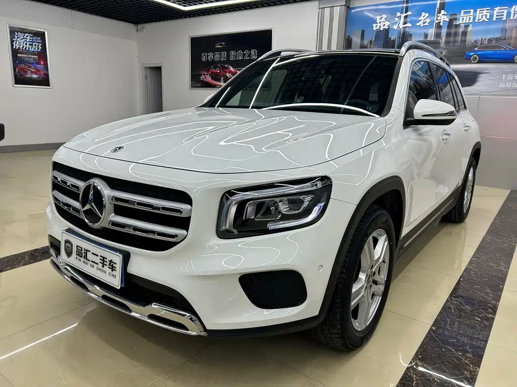 Mercedes-Benz GLB 2021