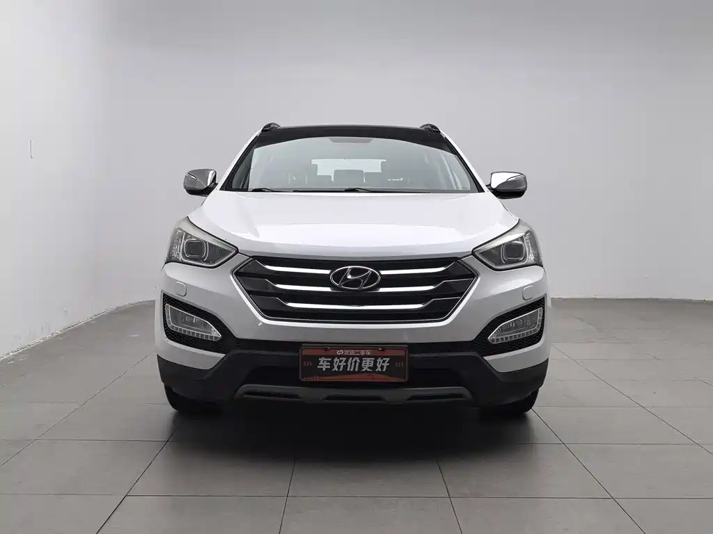 Hyundai Santa Fe — миниатюра 3