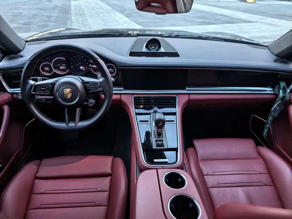 Porsche Panamera — миниатюра 10