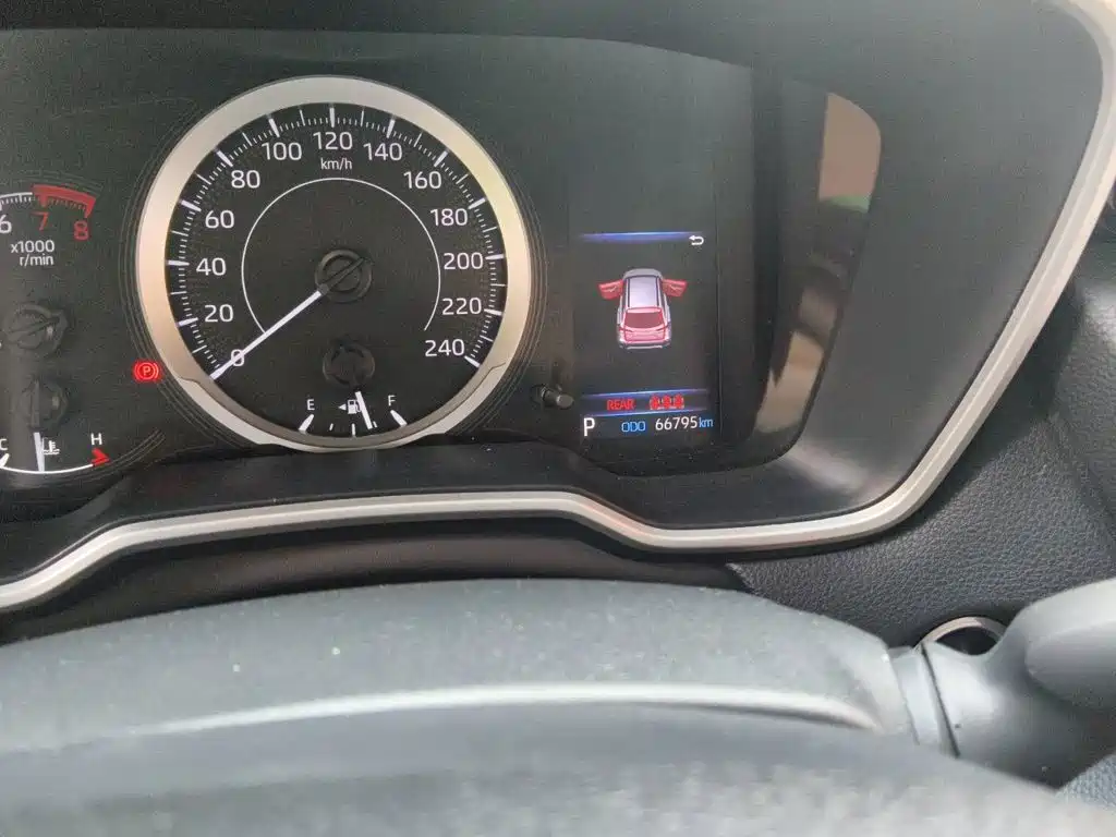 Toyota Frontlander — миниатюра 13