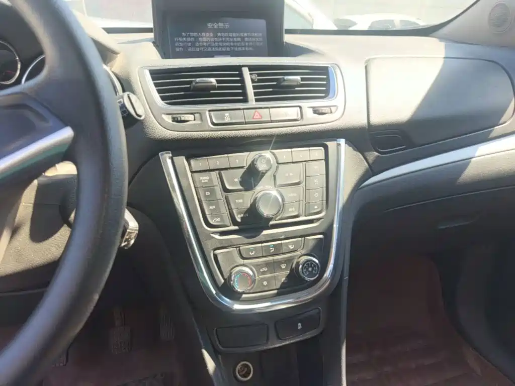 Buick Encore — миниатюра 13
