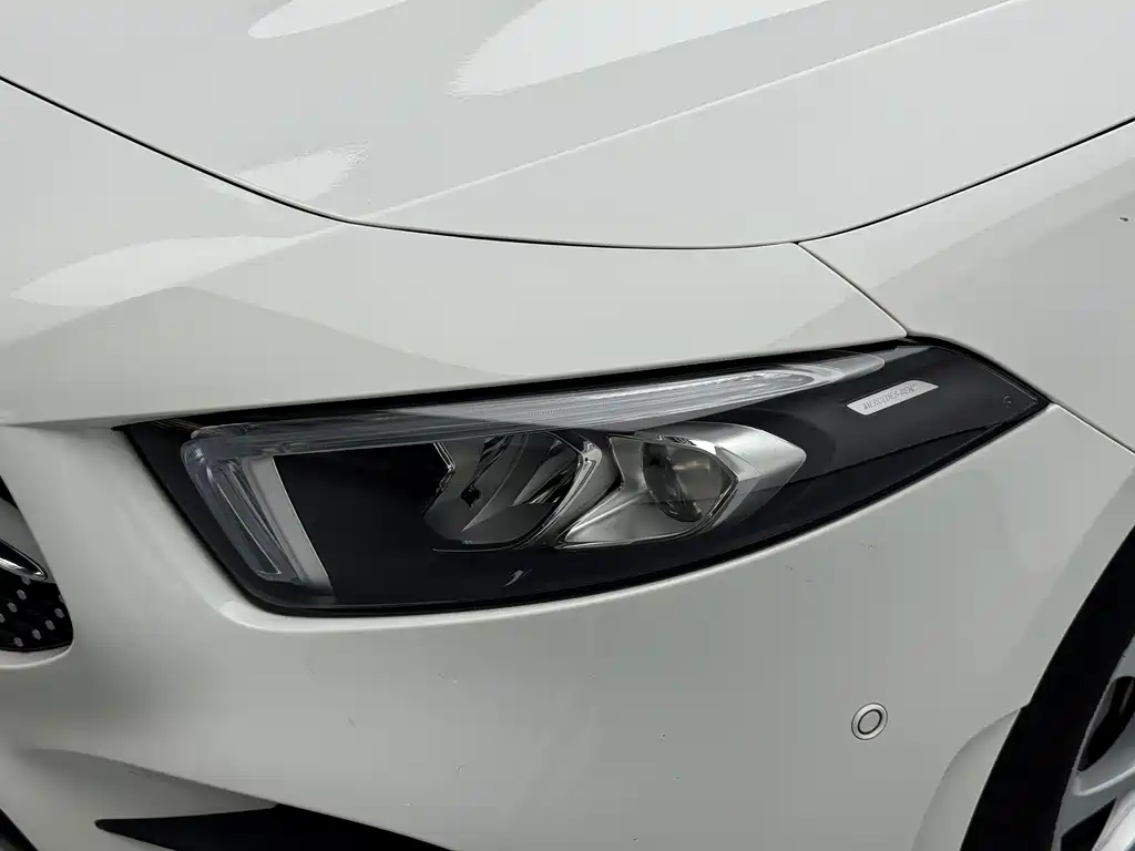 Mercedes-Benz A-Class — миниатюра 10