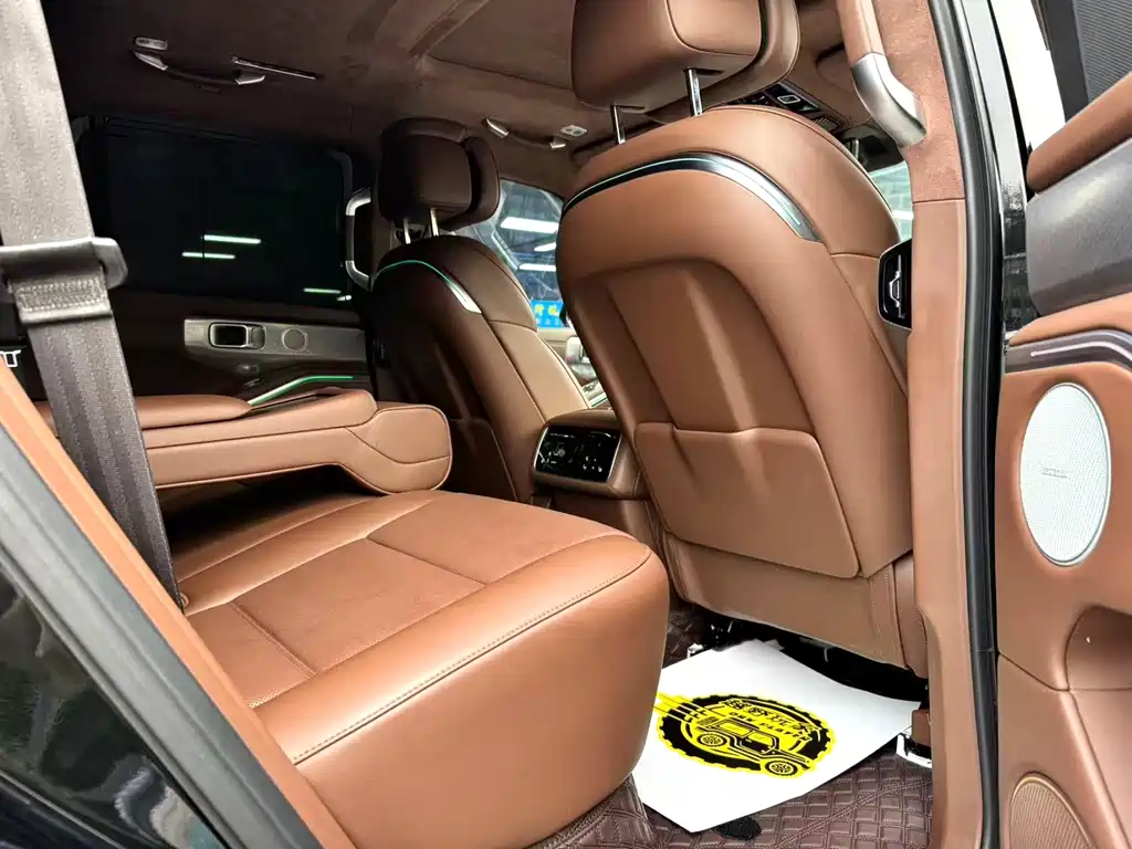 TANK TANK 700 NEW ENERGY