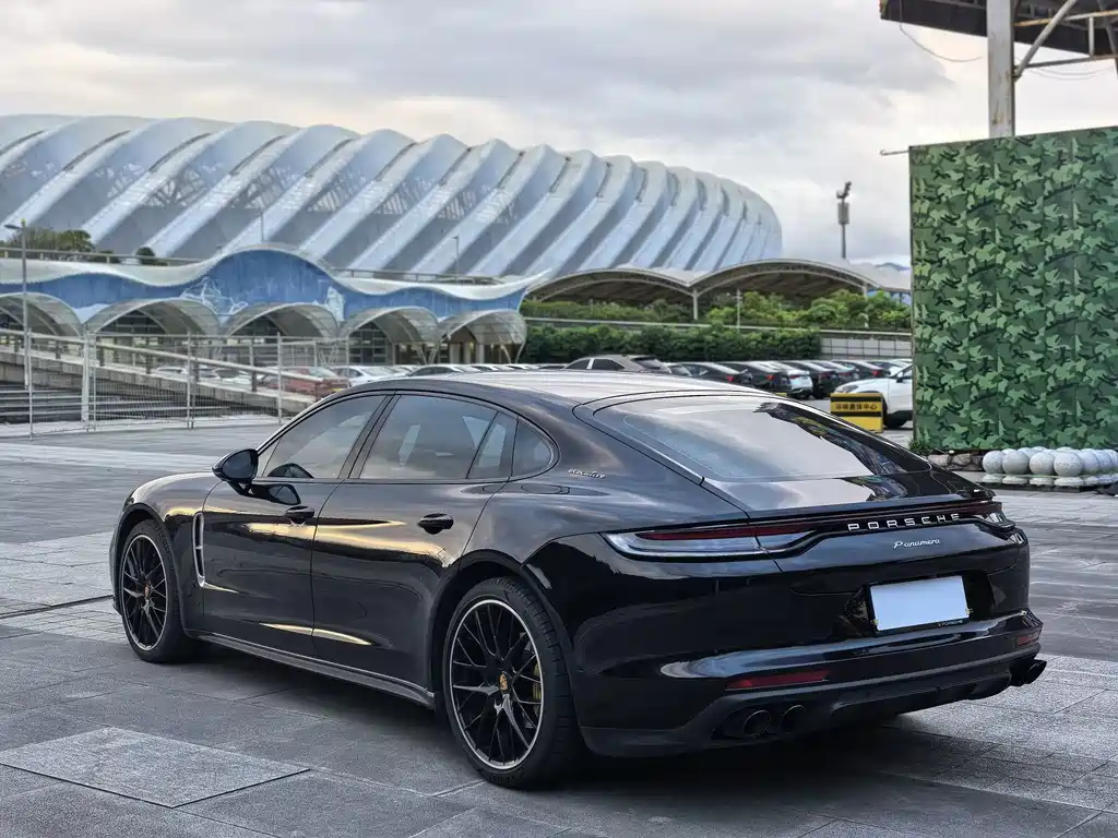 Porsche Panamera — миниатюра 7