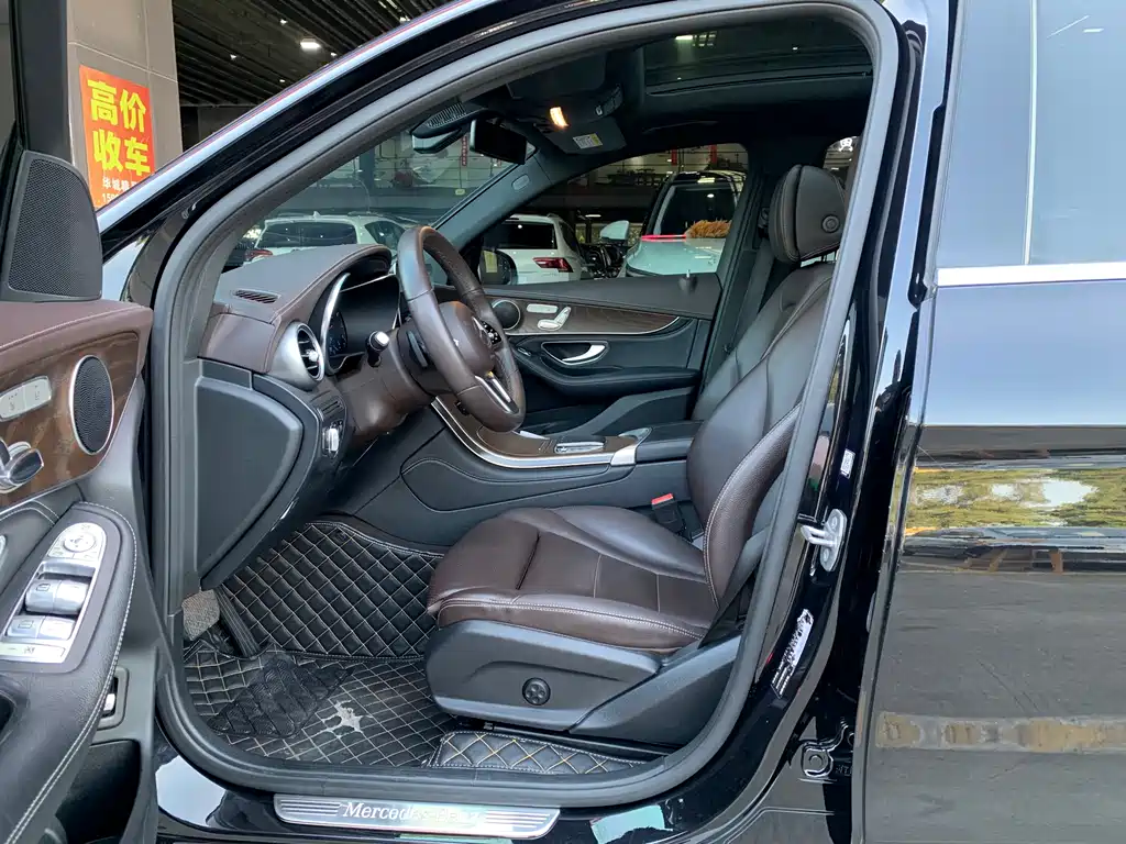 Mercedes-Benz GLC 2020 GLC 260 L 4MATIC Luxury