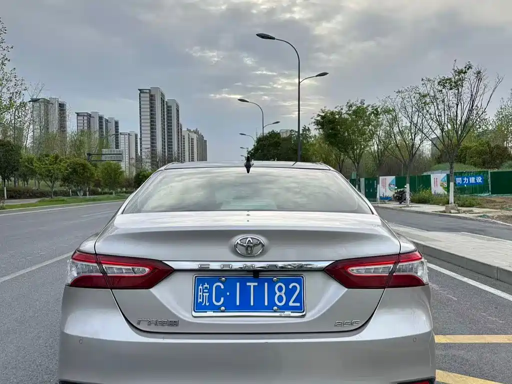 Toyota Camry 2019 2.5G Luxury V