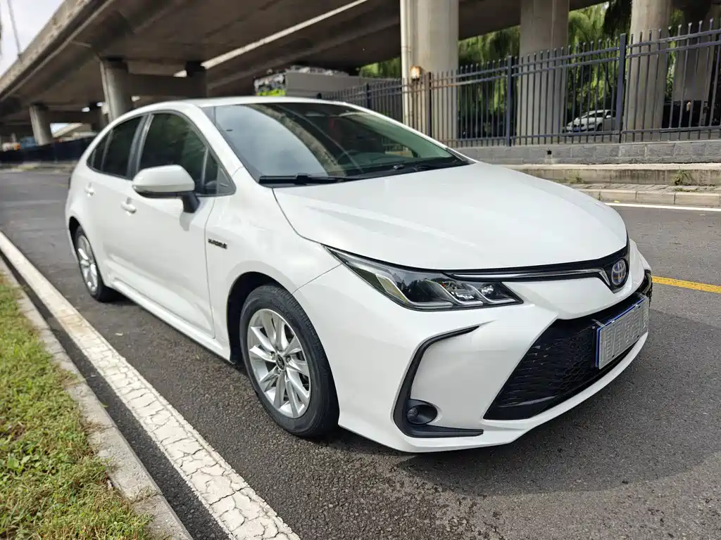 Toyota Corolla — миниатюра 2