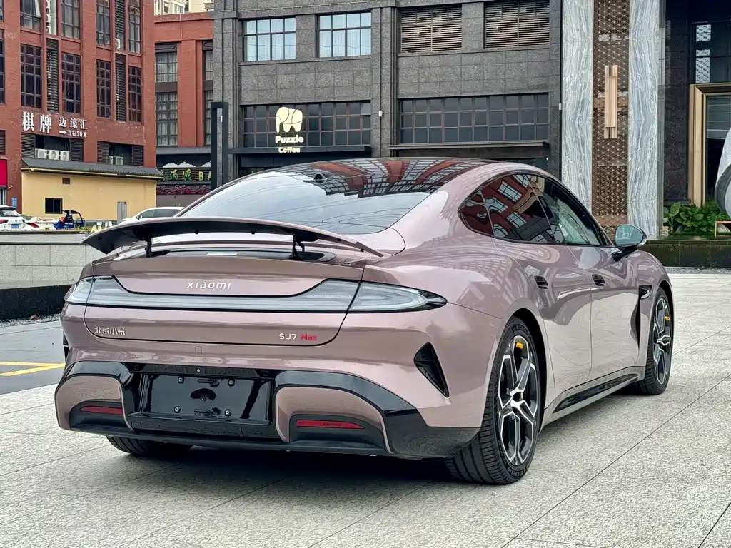 XIAOMI CAR XIAOMI SU7