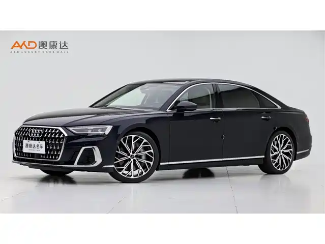 AUDI A8 2024