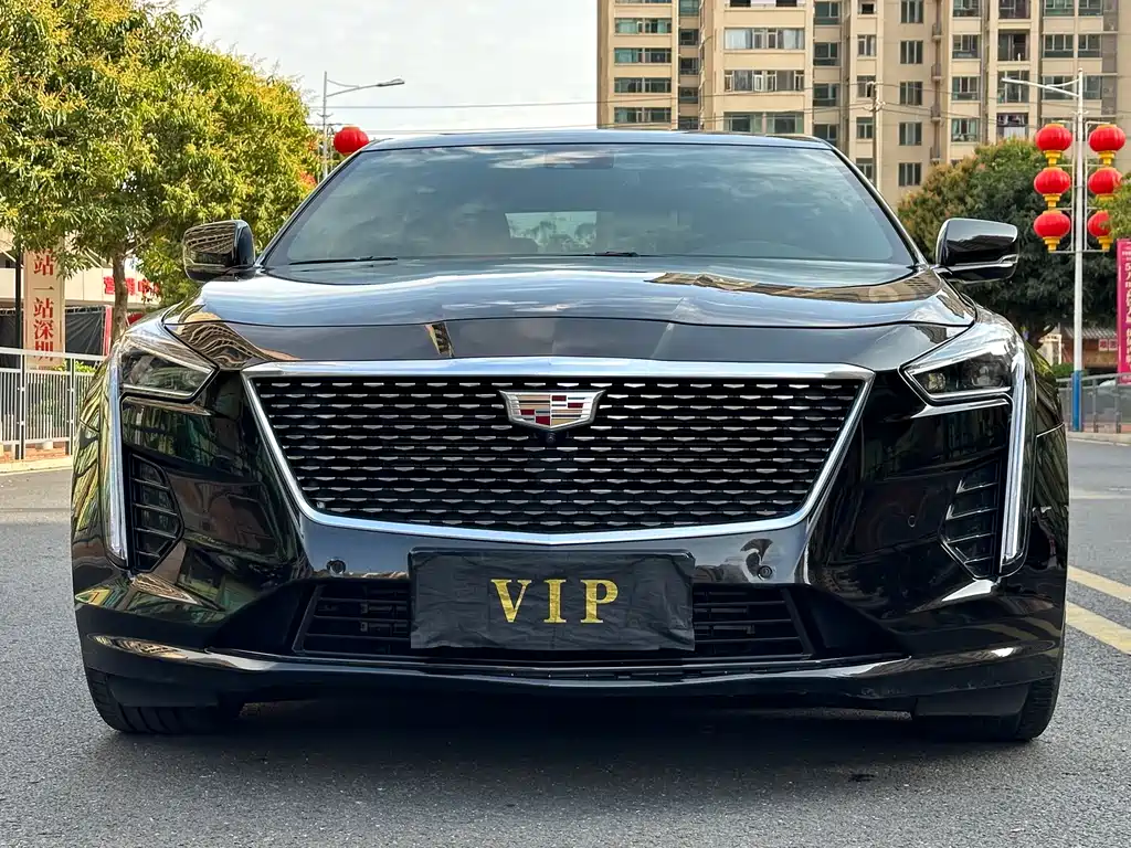 CADILLAC CT6