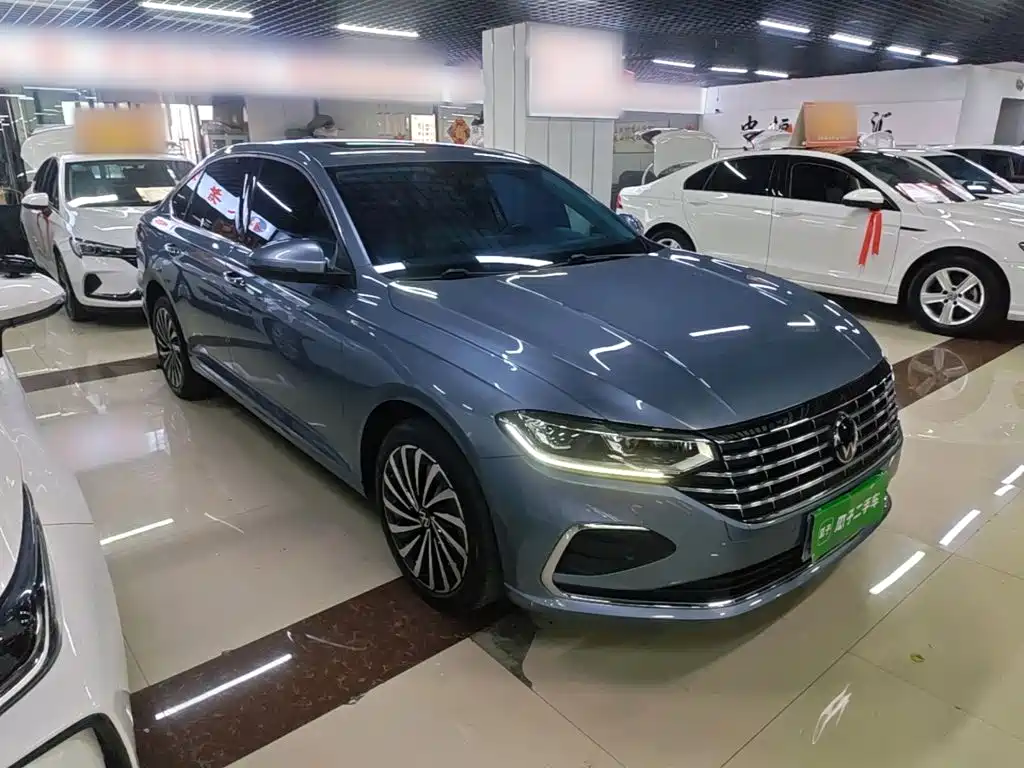 Volkswagen Lavida — миниатюра 4