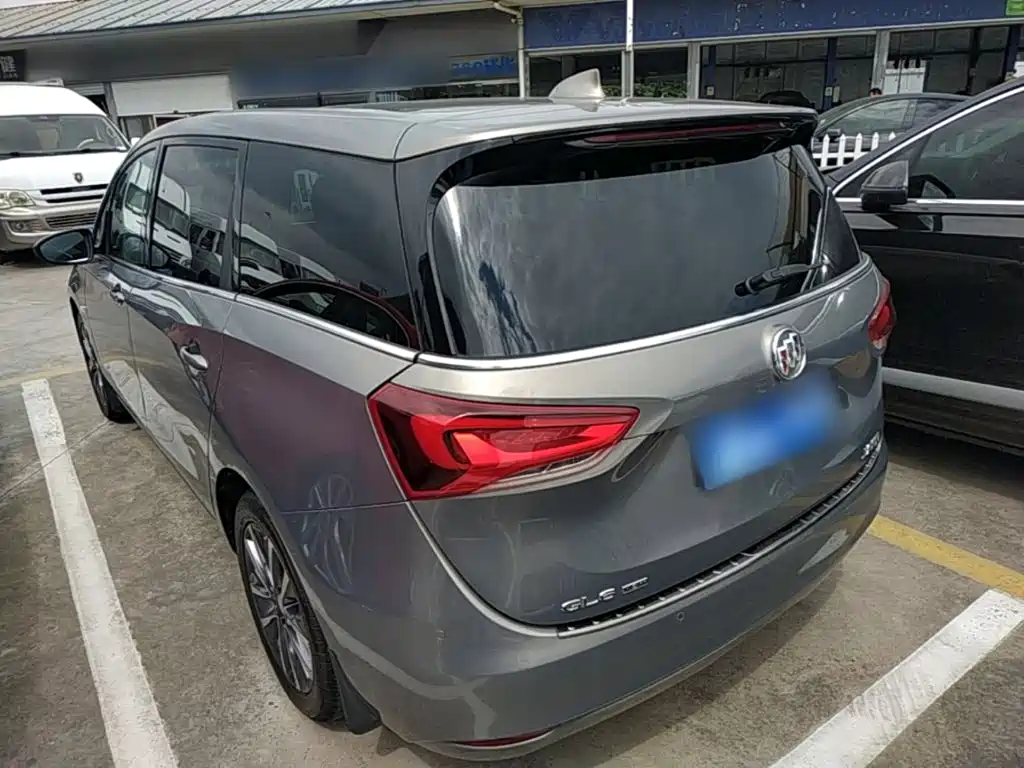 Buick GL6 — миниатюра 5