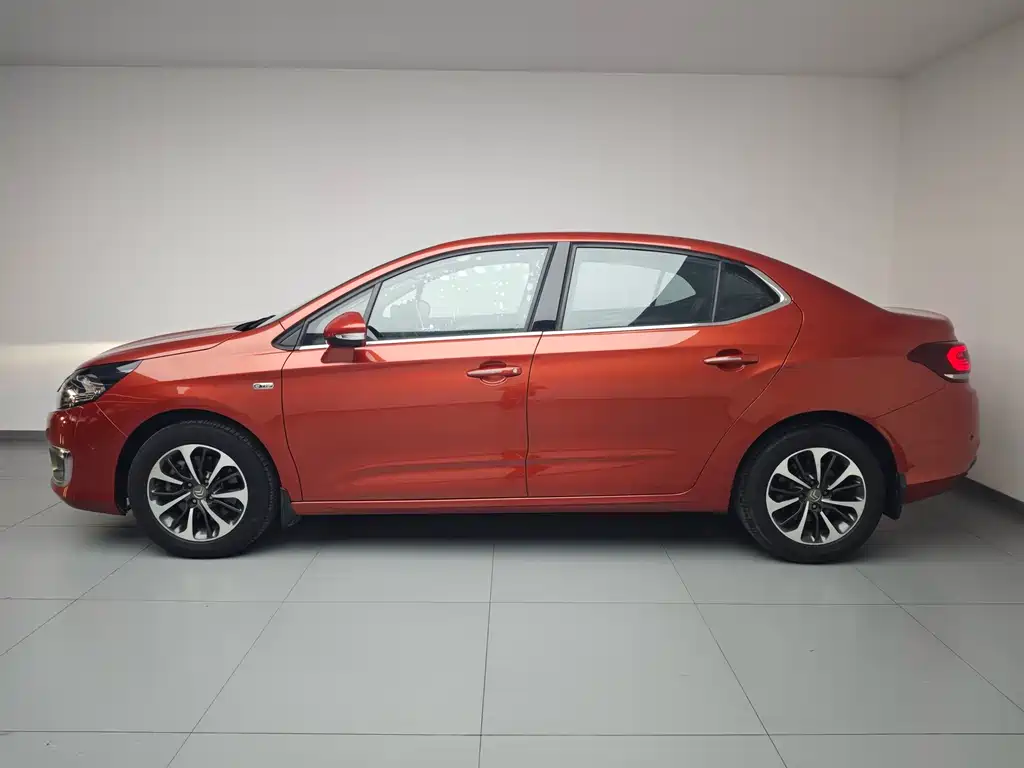 Citroen C4L — миниатюра 7