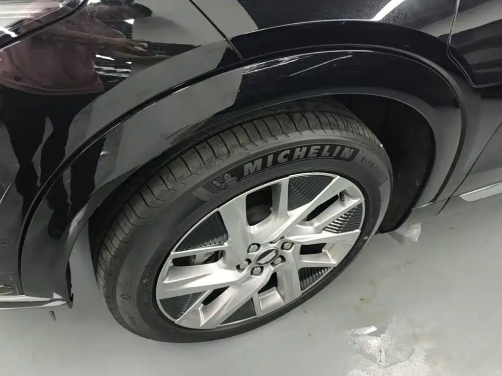Cadillac IQ — миниатюра 23