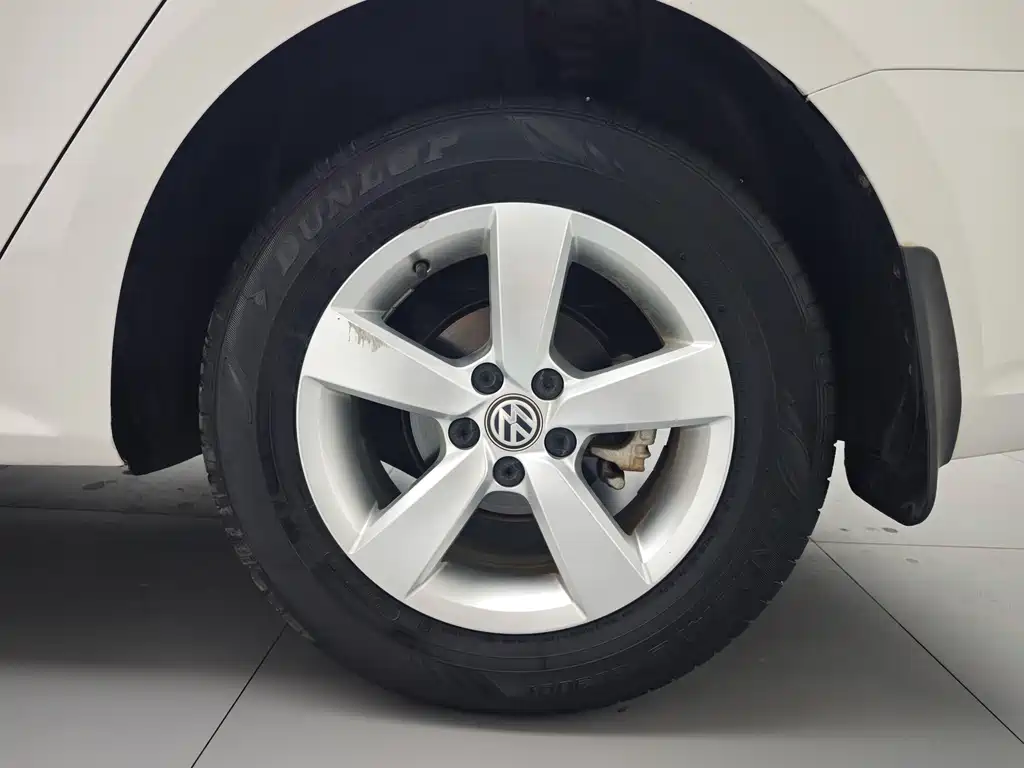 Volkswagen Lavida — миниатюра 17